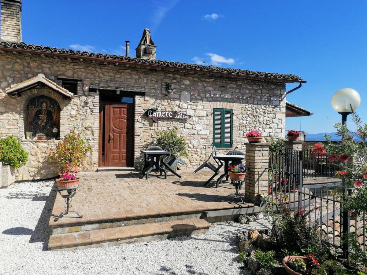 Camere Da Anna Maria Assisi Eksteriør billede